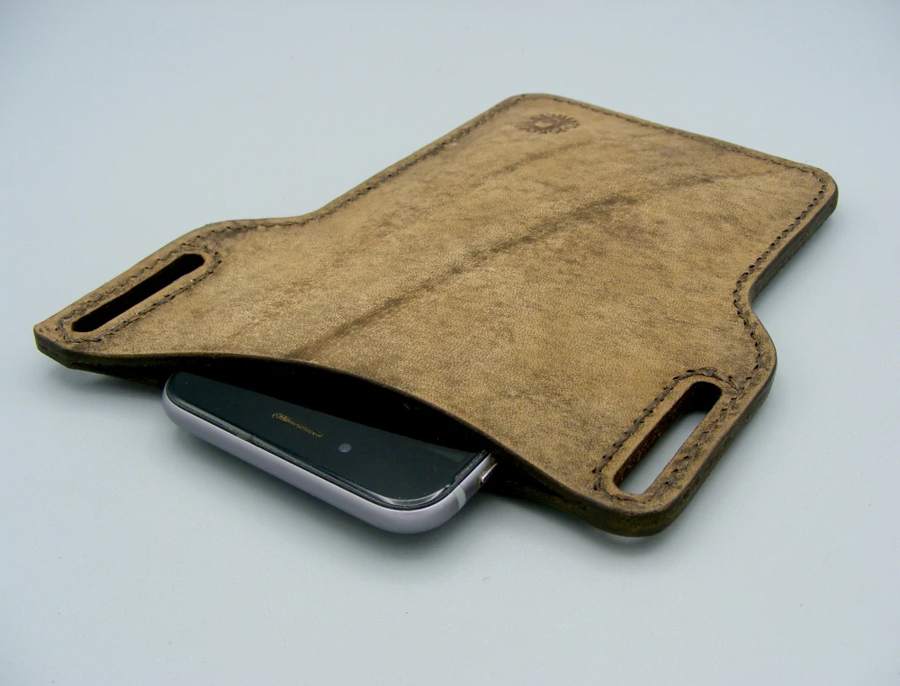 Pouzdro na telefon - patinované