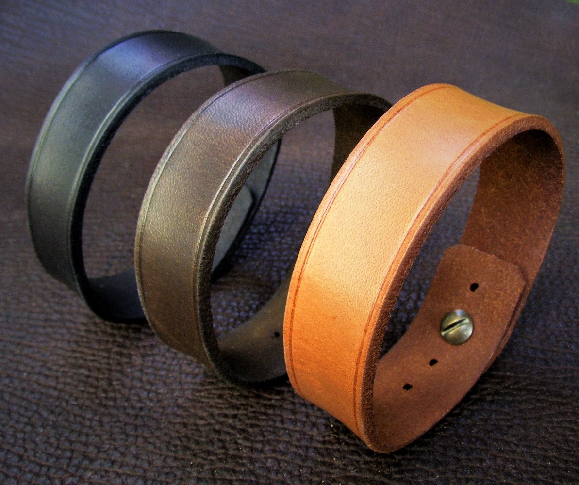 Kožený náramek, šíře 2cm