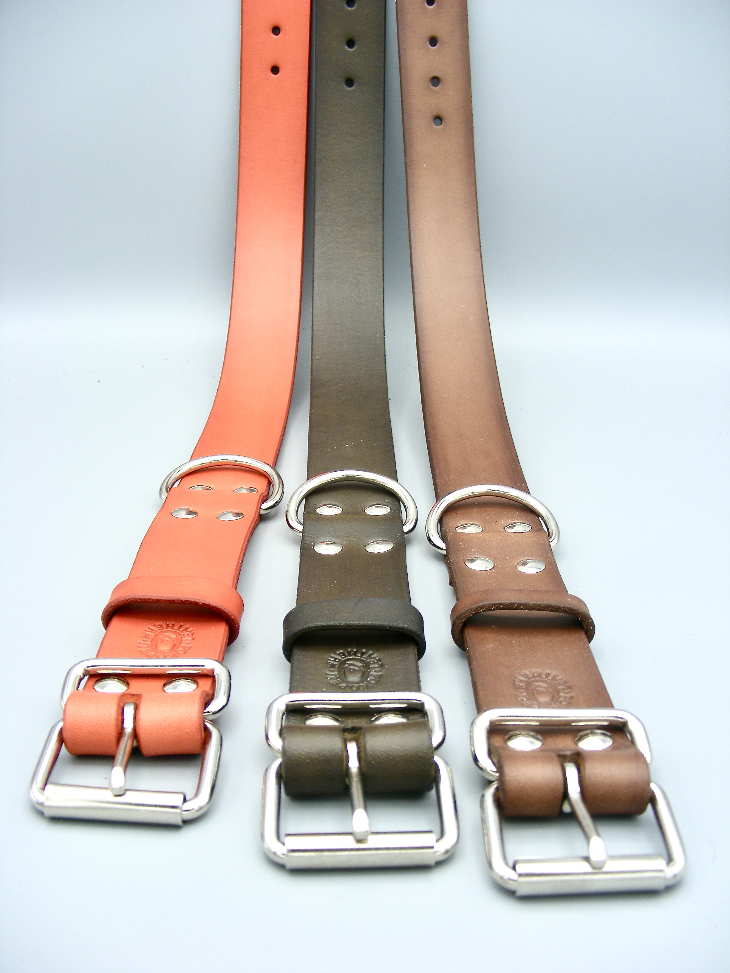 Obojek Klasik, šíře 3,5 cm.